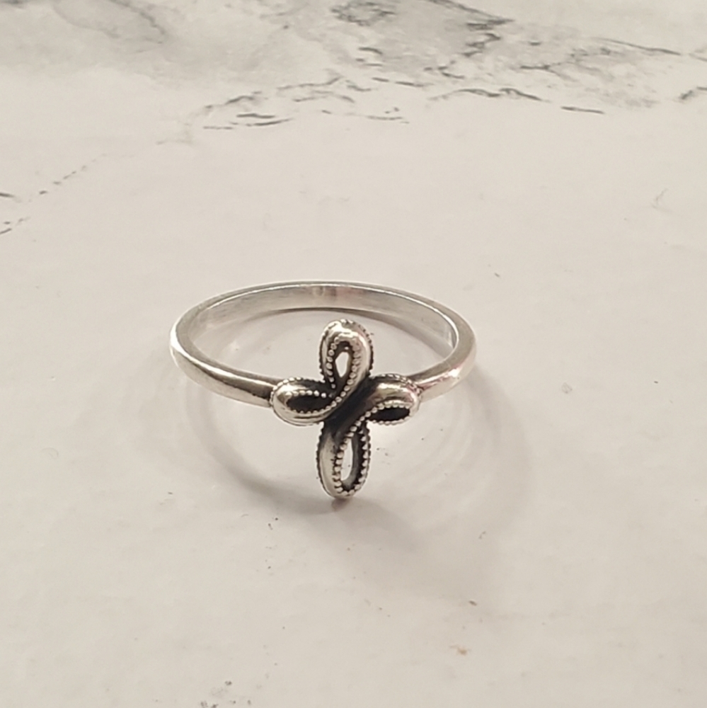 James avery ribbon cross ring
